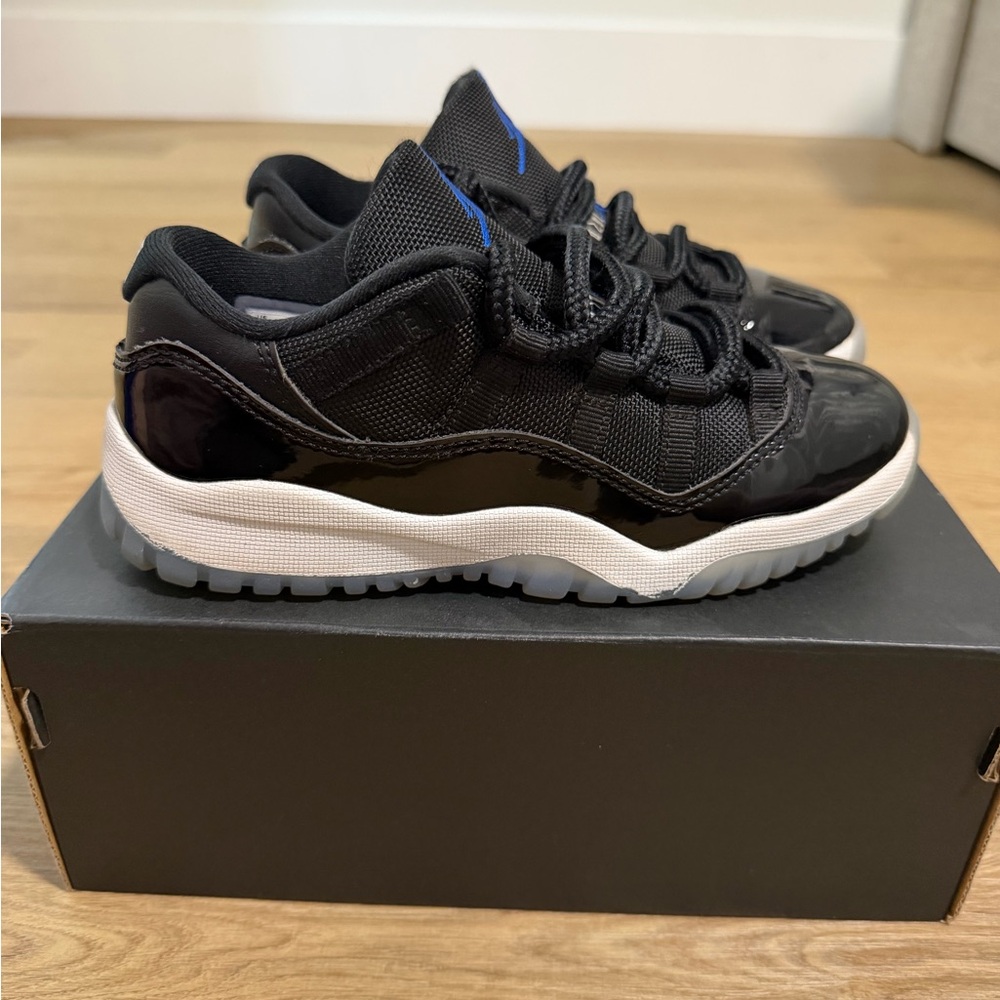 Jordan 11 Retro Low (PS) “Space Jam”